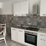 בית הארחה R&b Tyrrhenum 4*