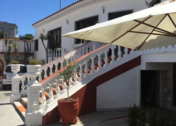 Πανσιόν R&b Tyrrhenum Monte di Procida