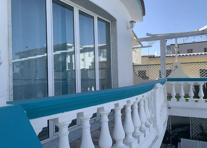 R&b Tyrrhenum Πανσιόν 4*