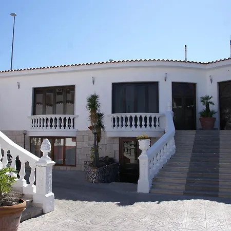 招待所 R&b Tyrrhenum 4*